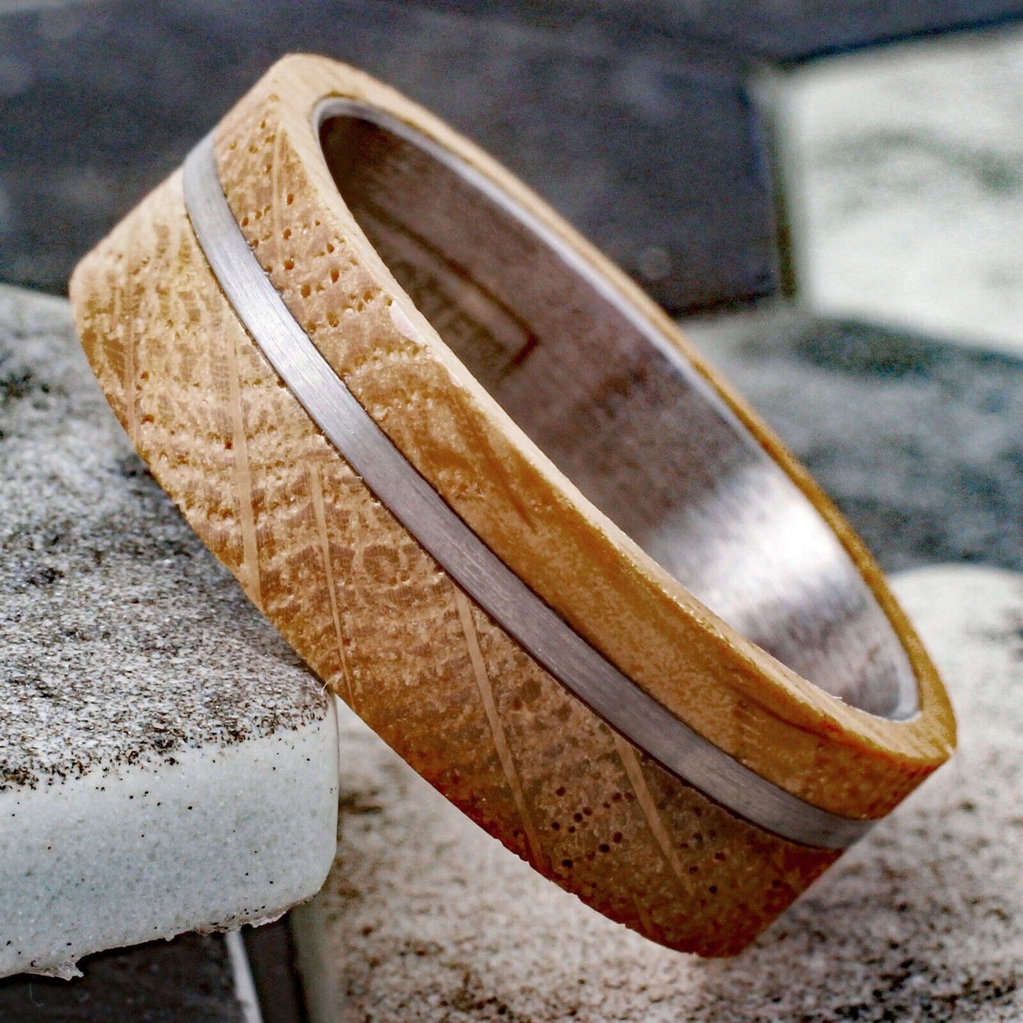 Offset Brushed Stripe Band